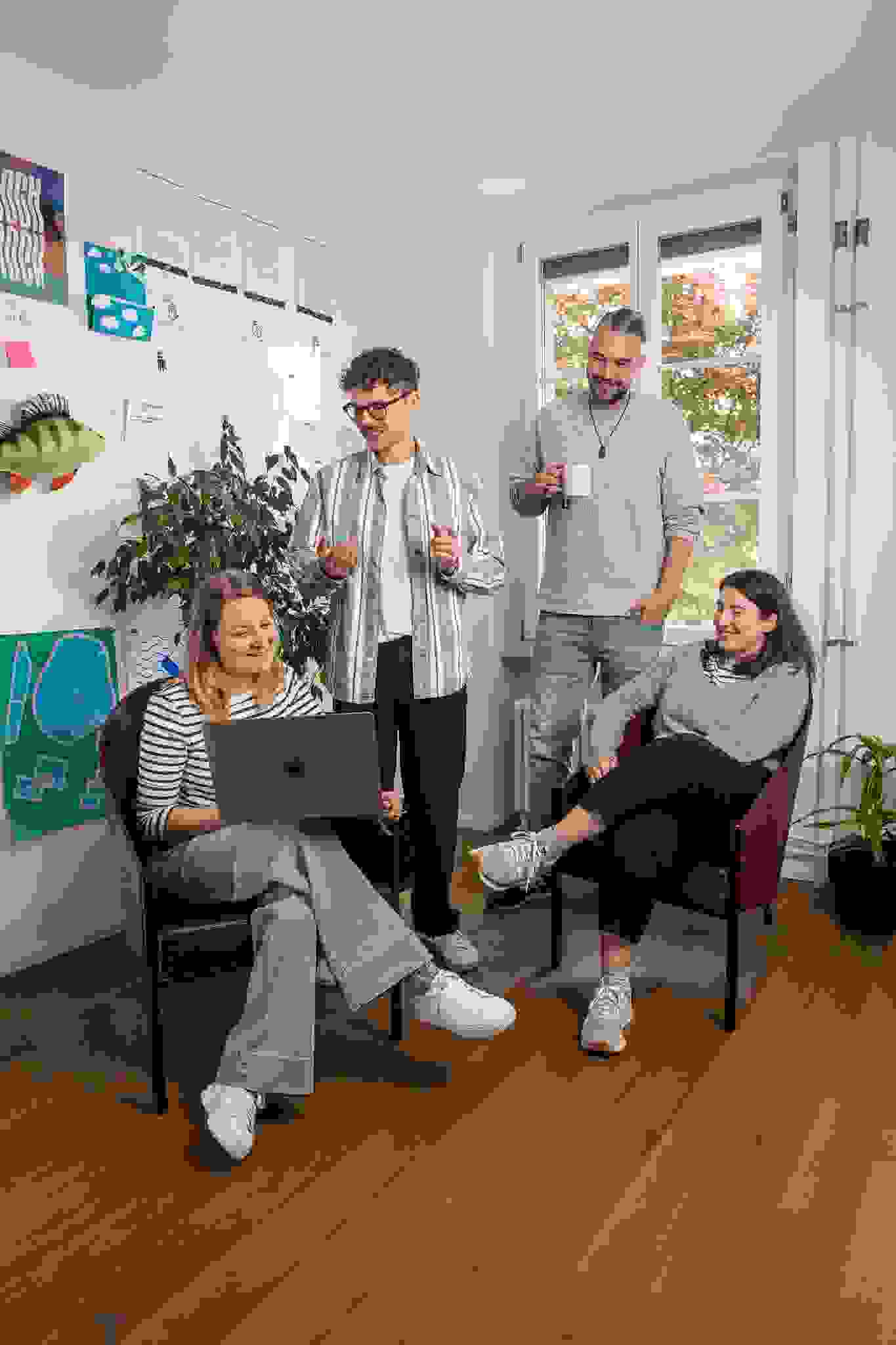 cmsbox Team